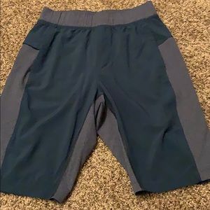 Lululemon short